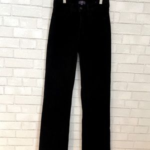 Size 2 never been worn bootcut not your daughter’s jeans